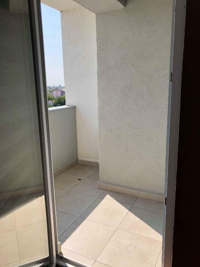 Apartament Studio Jadis 1 Орадеа Екстериор снимка