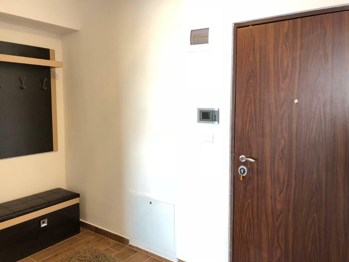 Apartament Studio Jadis 1 Орадеа Екстериор снимка
